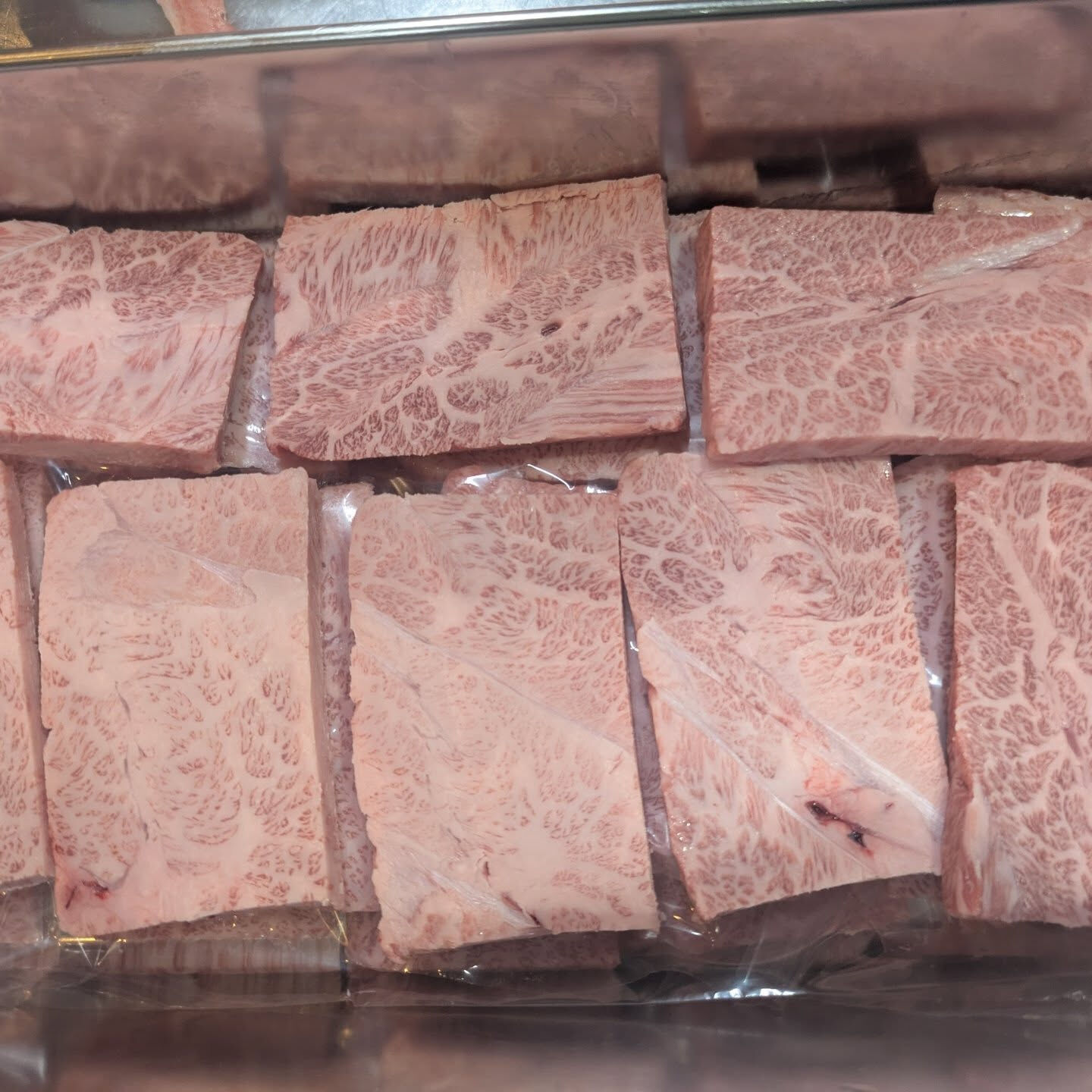 西中島　　肉處　六　です